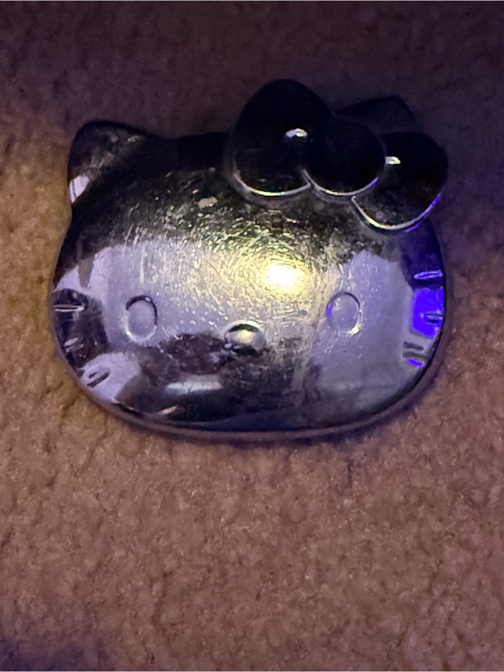 Hello Kitty Silver Handheld Mirror / Accessory
